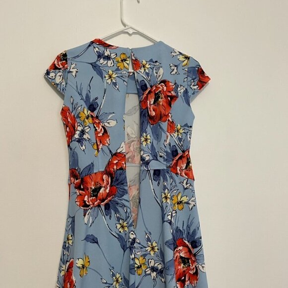 VINCE CAMUTO Floral Fit and Flare Cap Sleeve Dress Blue Red Mini Party Wedding 4 - Picture 13 of 16